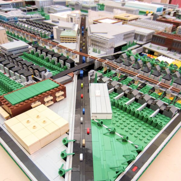 Brick City (circa 2014-2015) is more detailed than Brickville with a larger scale of about 1:650.
