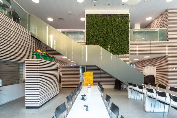 The employee cantina would be a beautiful place to have lunch every day.