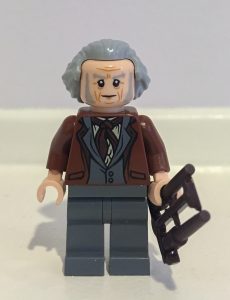 Ollivander Minifigure is unique to this set.