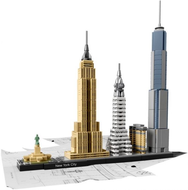 #21028 - New York City Skyline (2016) is one of many earlier sets based on this city.