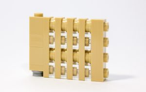 Detail showing how vertical windows are made using SNOT techniques.