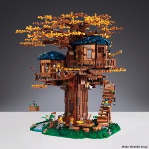 #21318 IDEAS Tree House