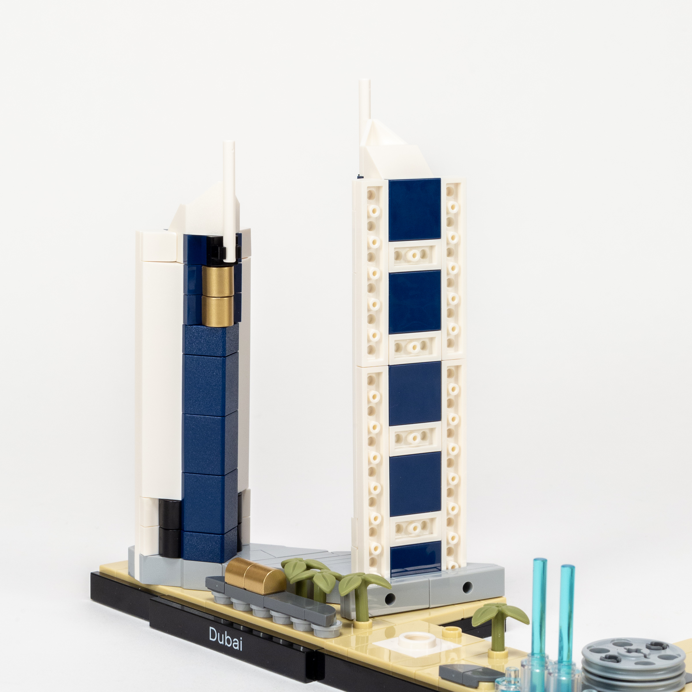 LEGO Architecture Las Vegas (21038) Set Details - The Brick Fan