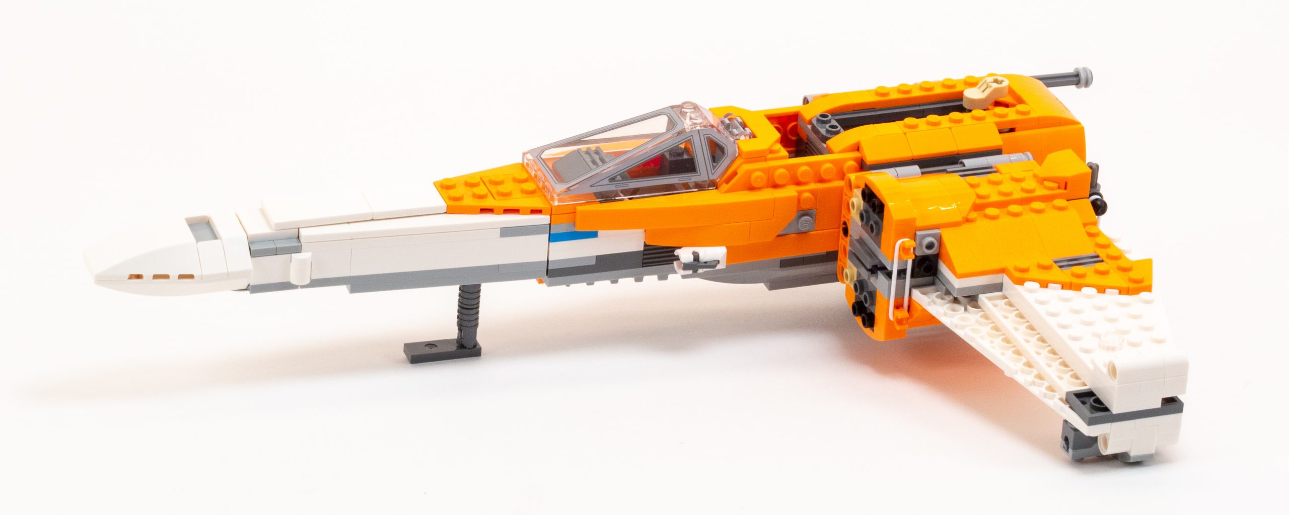 Kom forbi for at vide det ifølge forbedre Review: #75273 Poe Dameron's X-wing Fighter - BRICK ARCHITECT