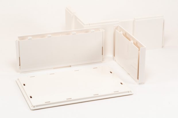 The Medium and Large boxes attach with tongue-and-groove and clip connections.