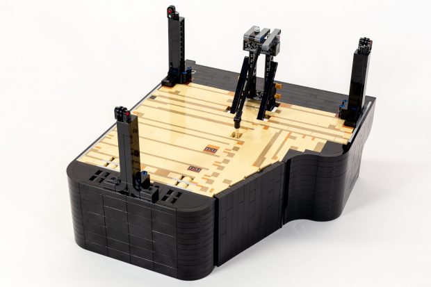 Adding three identical leg modules and the foot pedals in Stage 10.