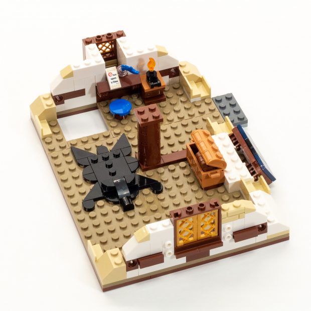 Bearskin rug and drawing table in bag 9.