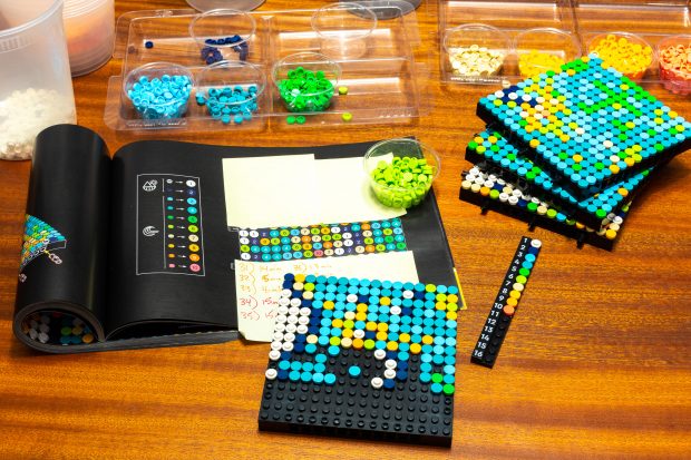 Using Sticky Notes to reveal exactly four rows at a time.