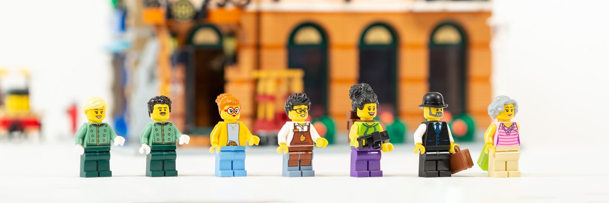 Seven minifigures included in #10297 Boutique Hotel.