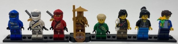 71741-Minifigure1