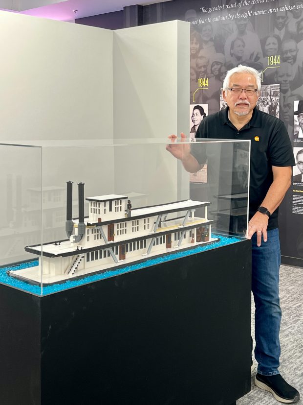 Morningstar Riverboat by Kerry Woo.