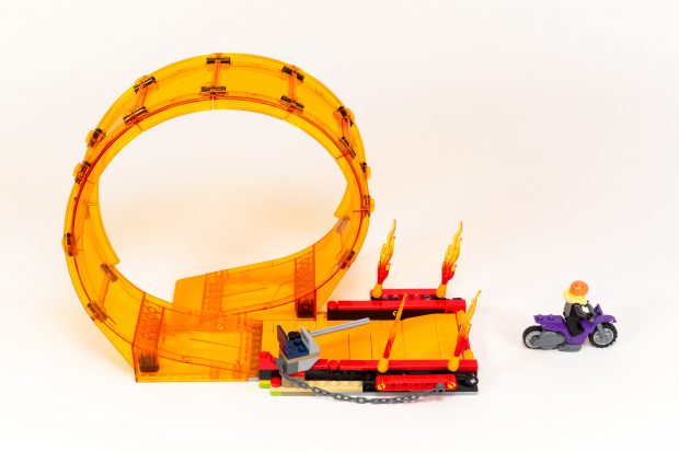 The first loop has flames which pop up when the motorcycle drives through.