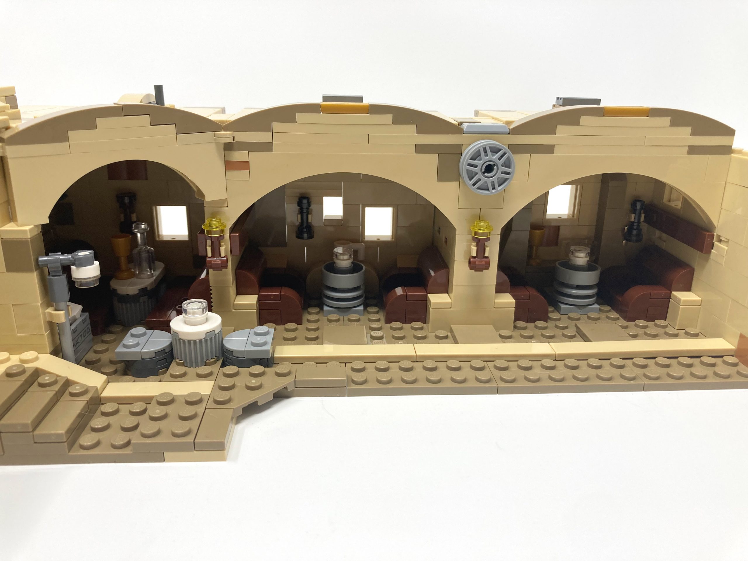 Authentic LEGO Star Wars 75052 Mos Eisley Cantina Bar Set NO MINIFIGURES NEW
