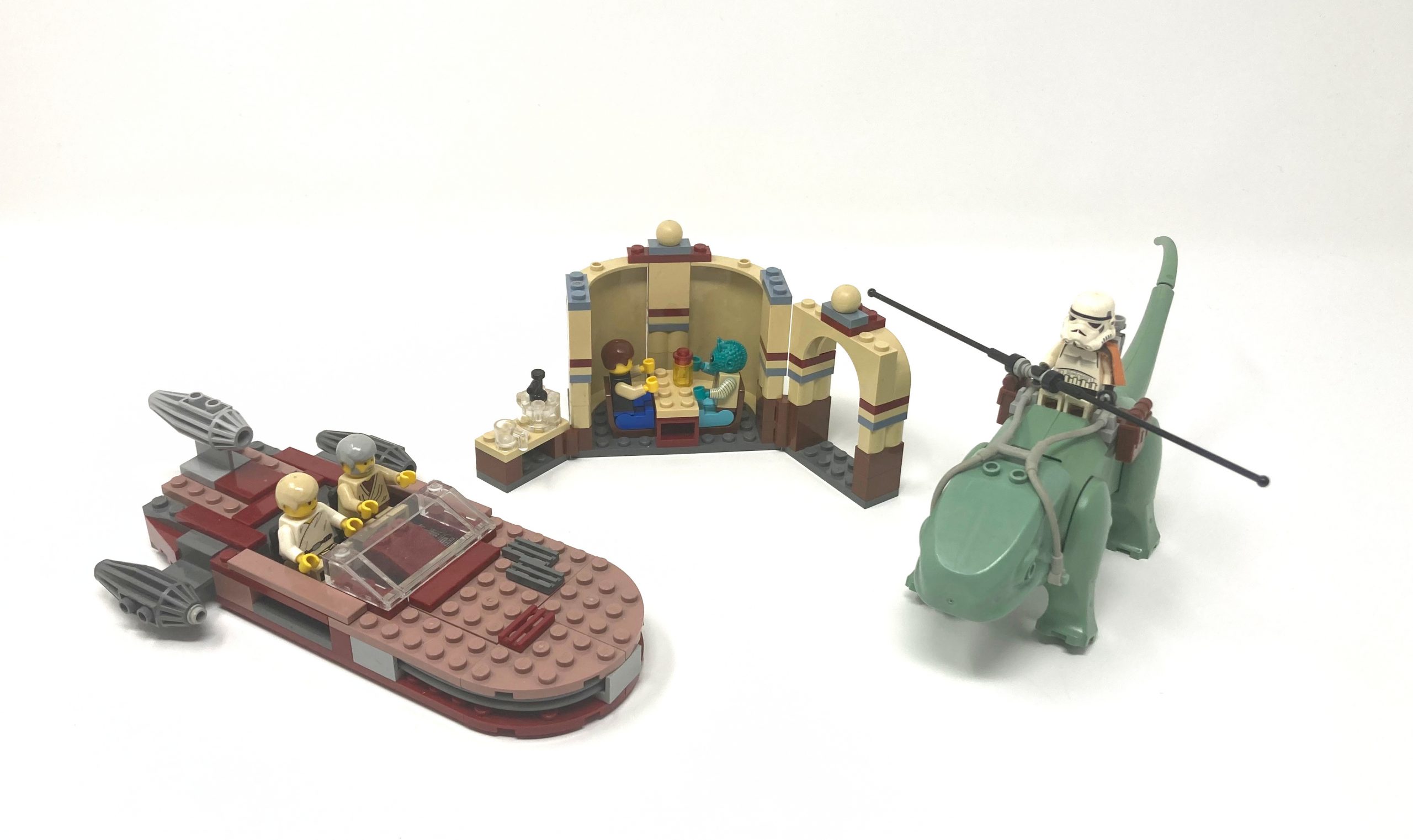 LEGO Releasing STAR WARS Mos Eisley Cantina Set - Nerdist