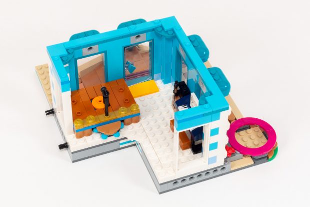 Interior offers a place to play music.