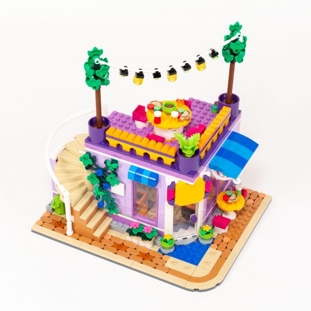 The rooftop patio has a good 'vibe'.