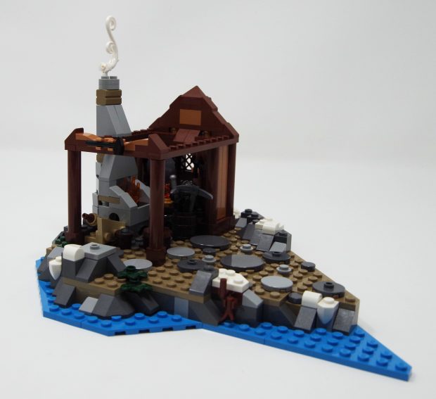 A lot is built up with very few pieces, adding volume to the space.