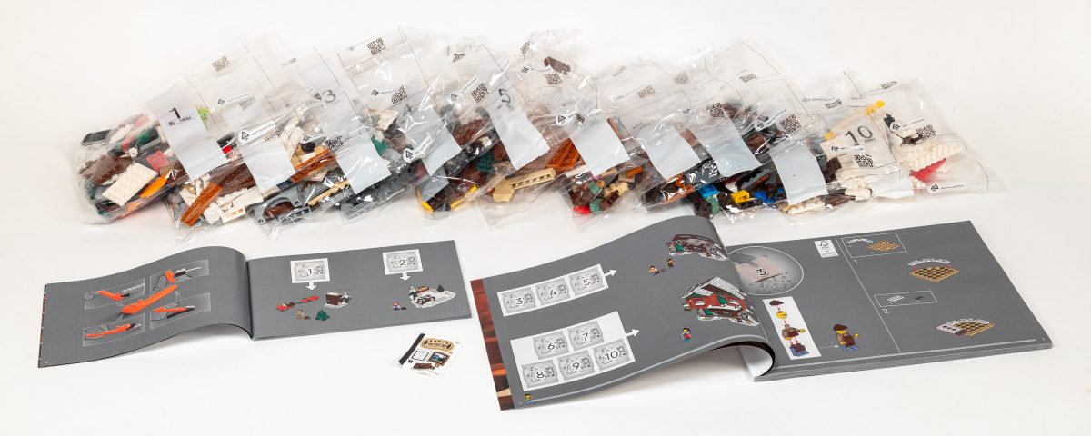 The build process involves two instruction books and 10 numbered stages.