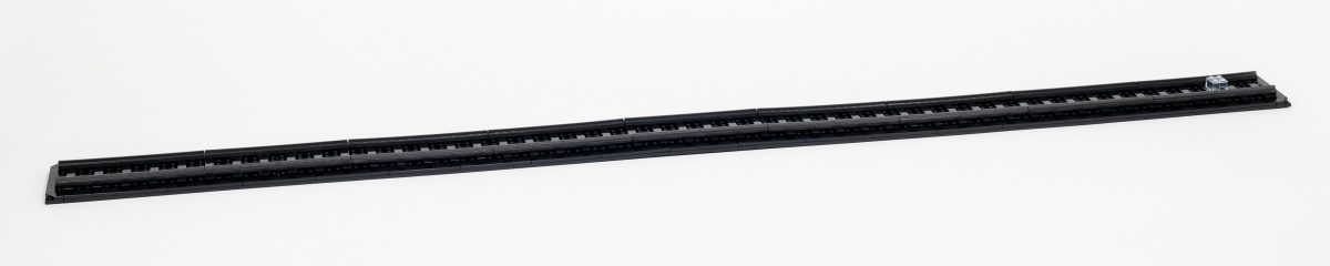 The base is 146 studs (116.7 cm / 46") wide.