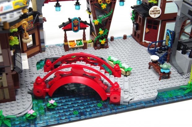 From color to shapes, the bridge pops out at you.