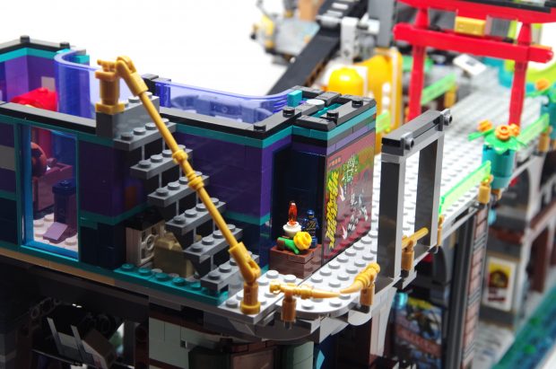 The ornate handrail is so simple yet elegant.