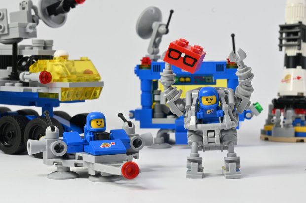 What's not to love about these baby-sized Space Minifigures.