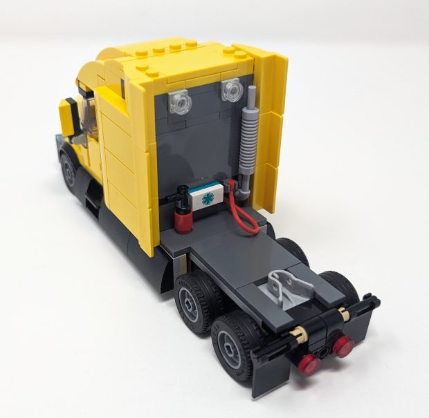 Even the hidden parts of the truck is detailed.