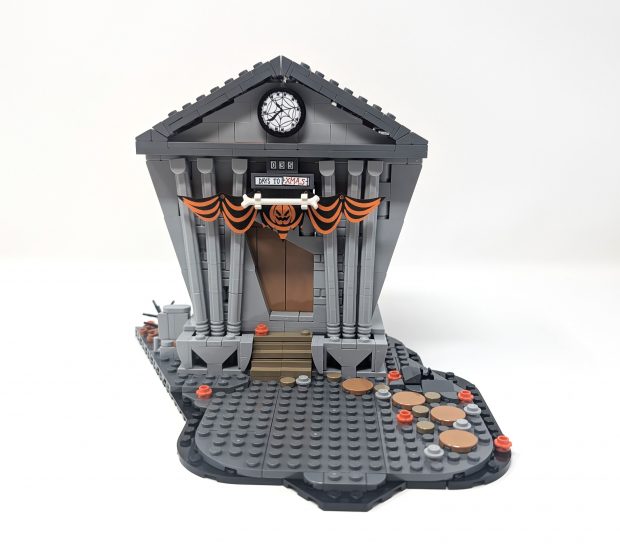 The sloped roof is held in place by gravity.