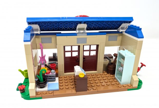 The inside of this building is unfortunately lacking.