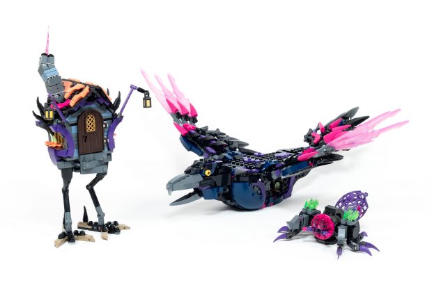 The alternate build doesn't change much, so it adds little additional play value.