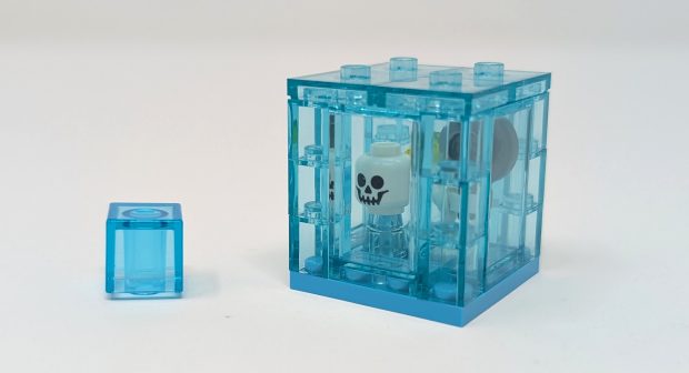 The Gelatinous Cube's transparent colors give it a shiny sheen.