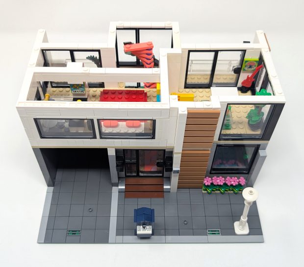 SNOT construction allows for piece usage.