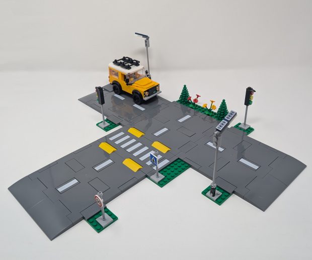 The road can be configured into whatever layout is desired.