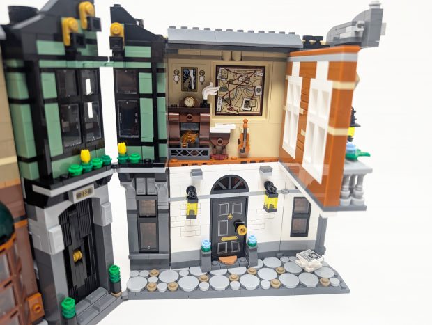 Walls can be opened to view detailing within the walls.