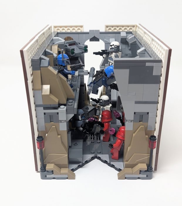 When all the Book Nooks are closed, the scene gets busier.