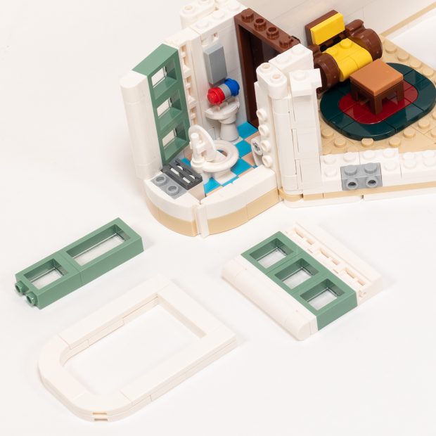 The porcelain throne is a highlight of many modulars, but this one is an absolute triumph.