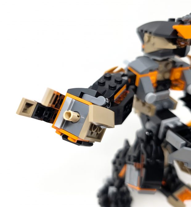 Technic pins allow for weapons to be held easily.