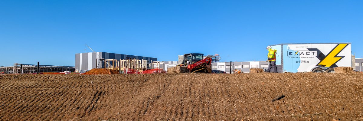 Looking north, you can see a glimpse of the westmost building on the left side of this photo.