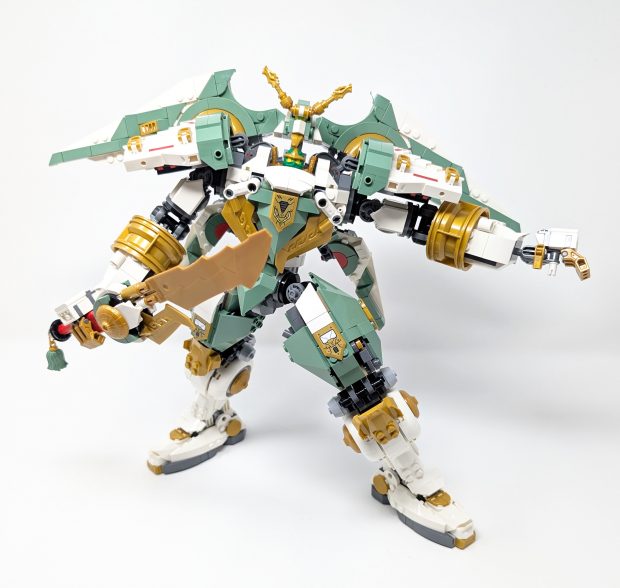 There is so much articulation allowing for wacky posing.