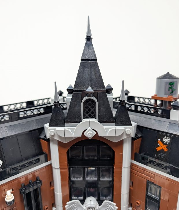 Arkham Asylum's steep slopes feel sharp and harsh.